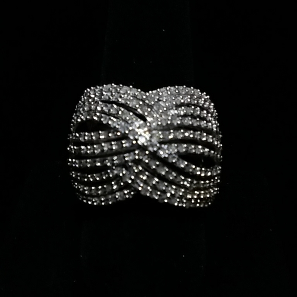 Diamond Ring - Picture 6 of 9